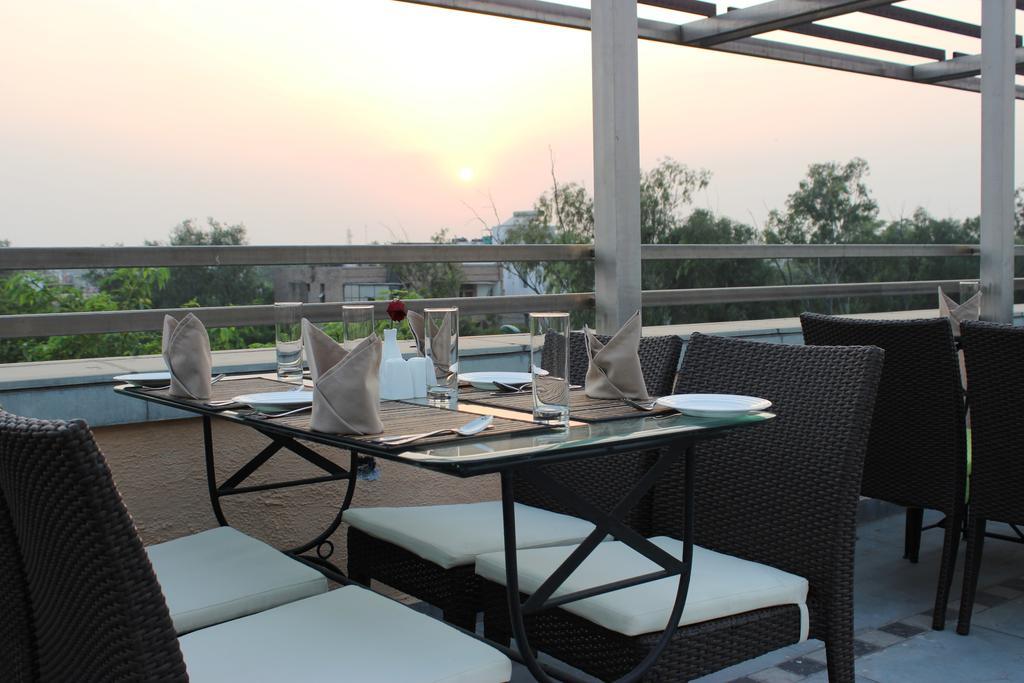 Rosemallow Hotel New Delhi Extérieur photo