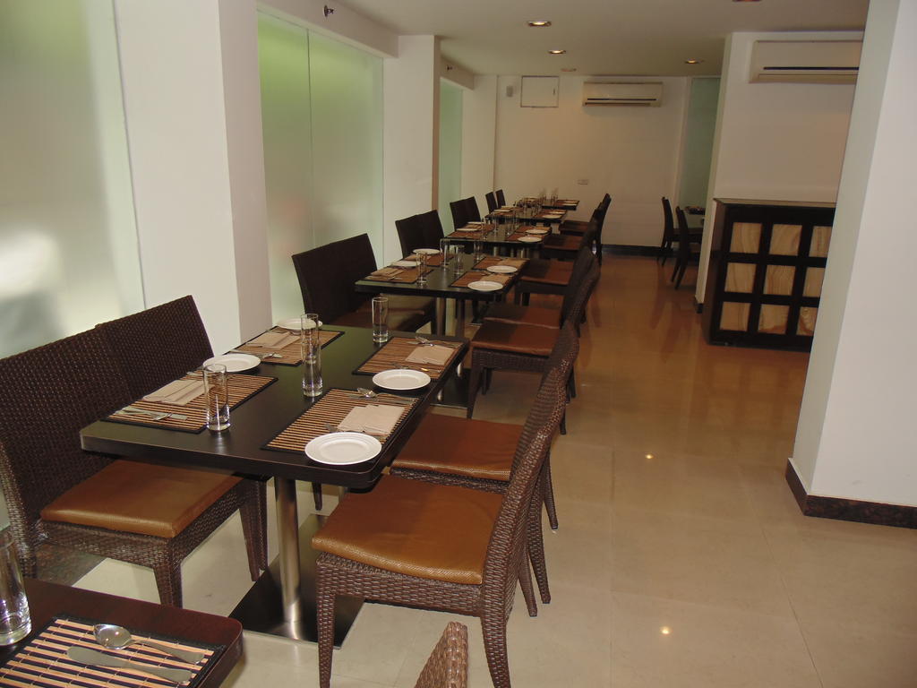 Rosemallow Hotel New Delhi Extérieur photo